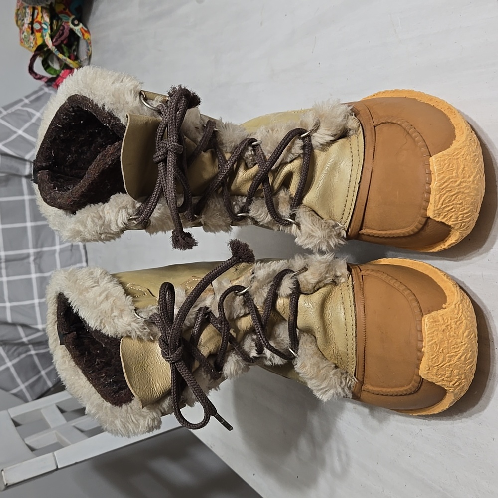 Vintage Nanook Sorel Women’s Size 8 Wool Lined Fur Winter Boots